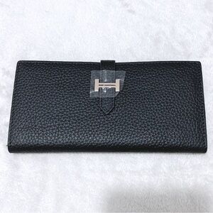 New Black Long Wallet Gold H Logo